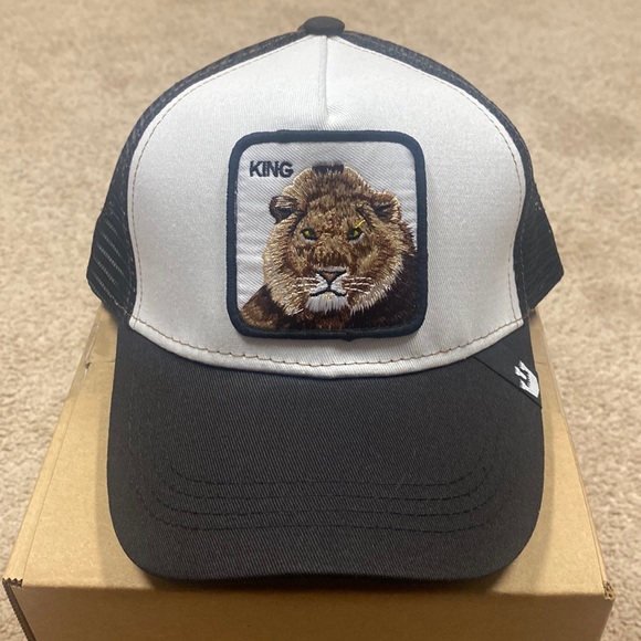 Unisex Adjustable Farm Trucker Hat (King) NEW!!! - Picture 1 of 2